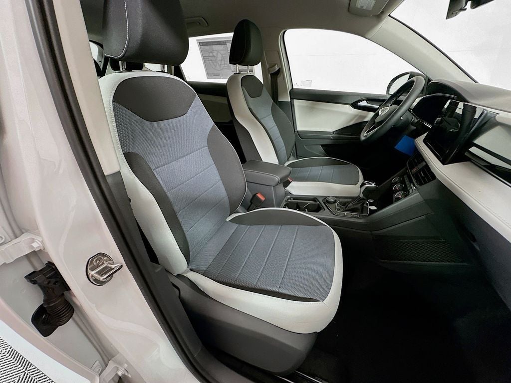 2025 Volkswagen Taos S