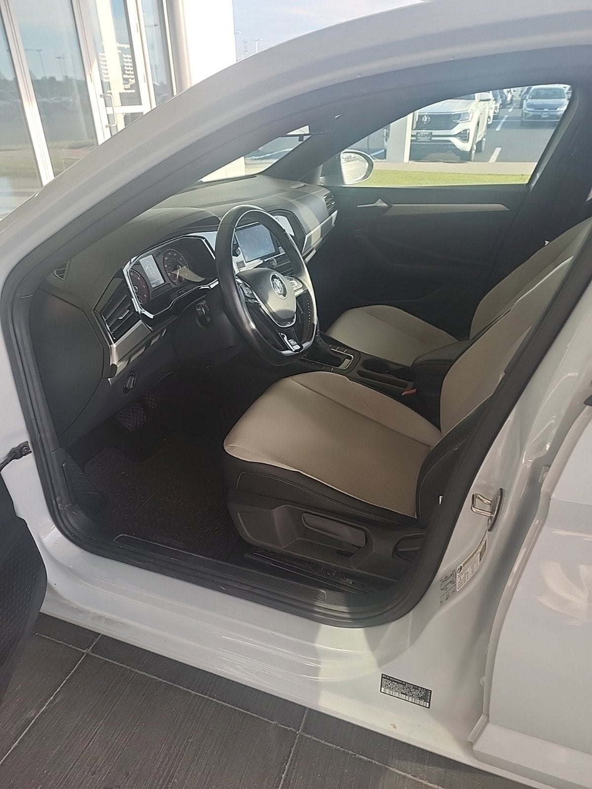 2019 Volkswagen Jetta R-Line