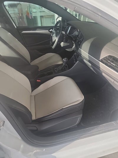 2019 Volkswagen Jetta R-Line
