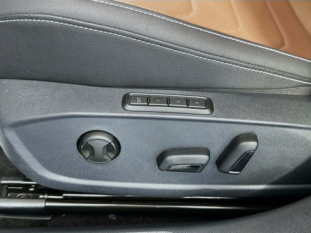 2025 Volkswagen Jetta SEL