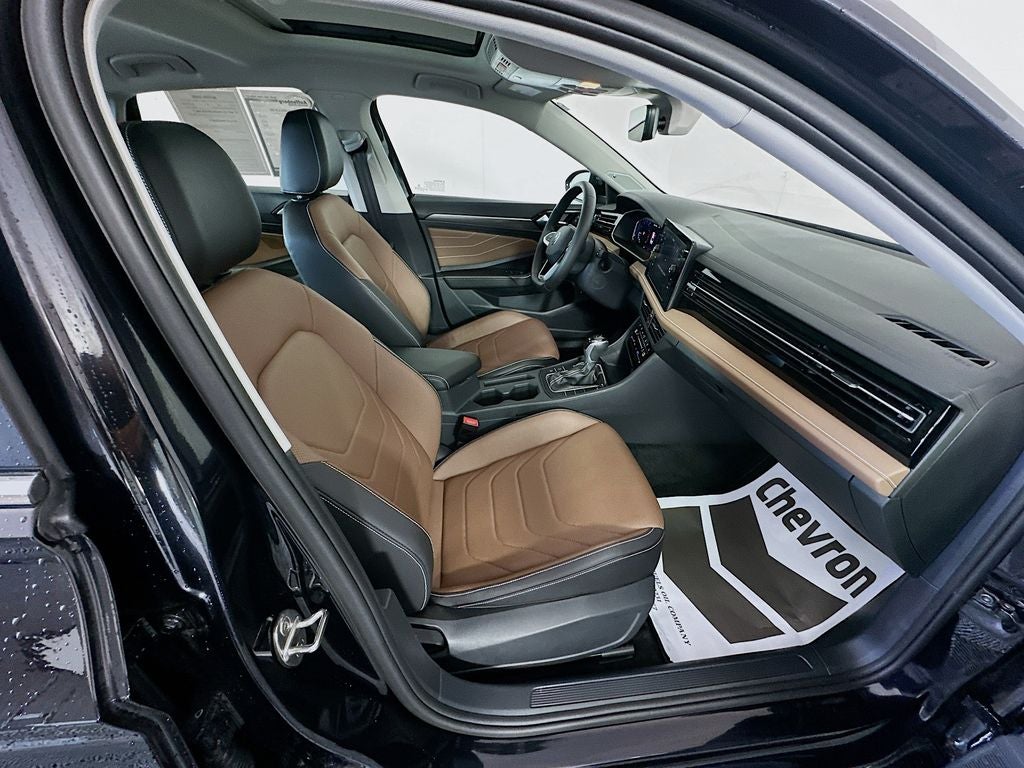 2025 Volkswagen Jetta SEL