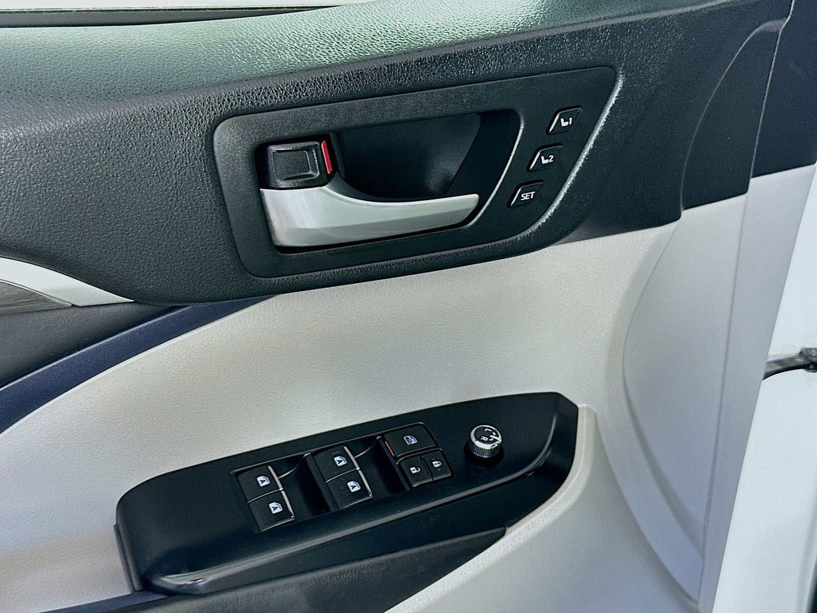 2019 Toyota Highlander Limited Platinum