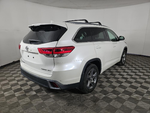 2019 Toyota Highlander Limited Platinum
