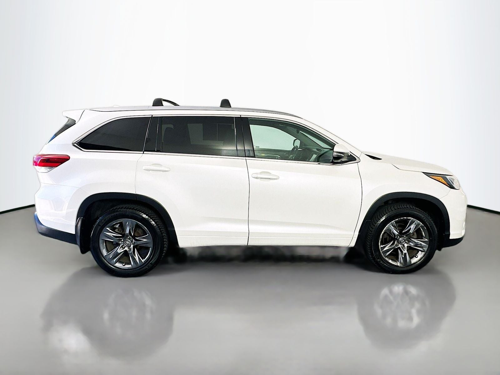 2019 Toyota Highlander Limited Platinum