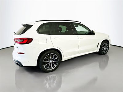 2020 BMW X5 M50i