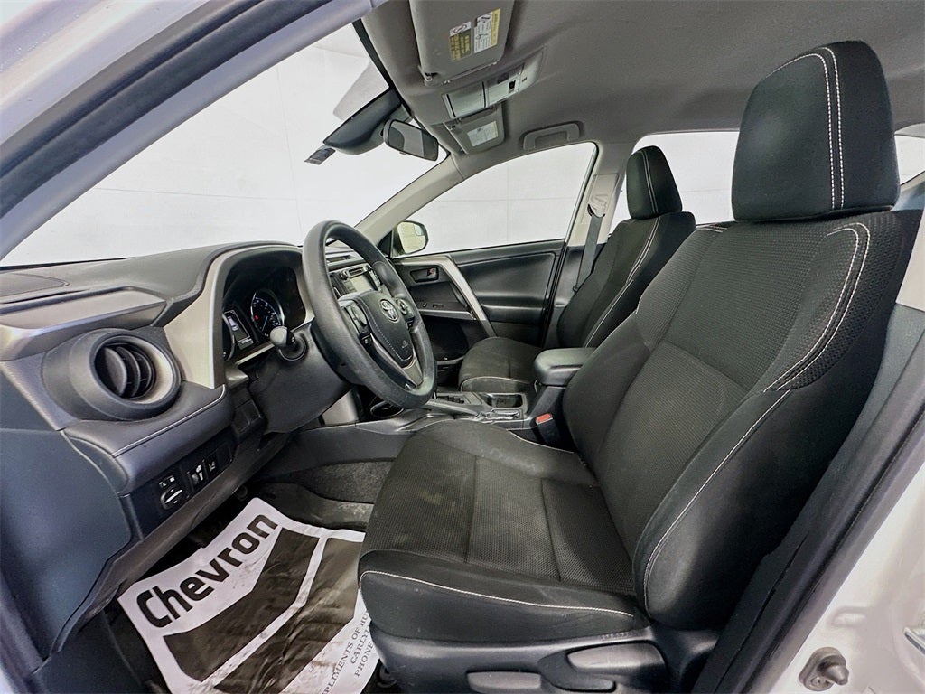 2018 Toyota RAV4 Hybrid LE