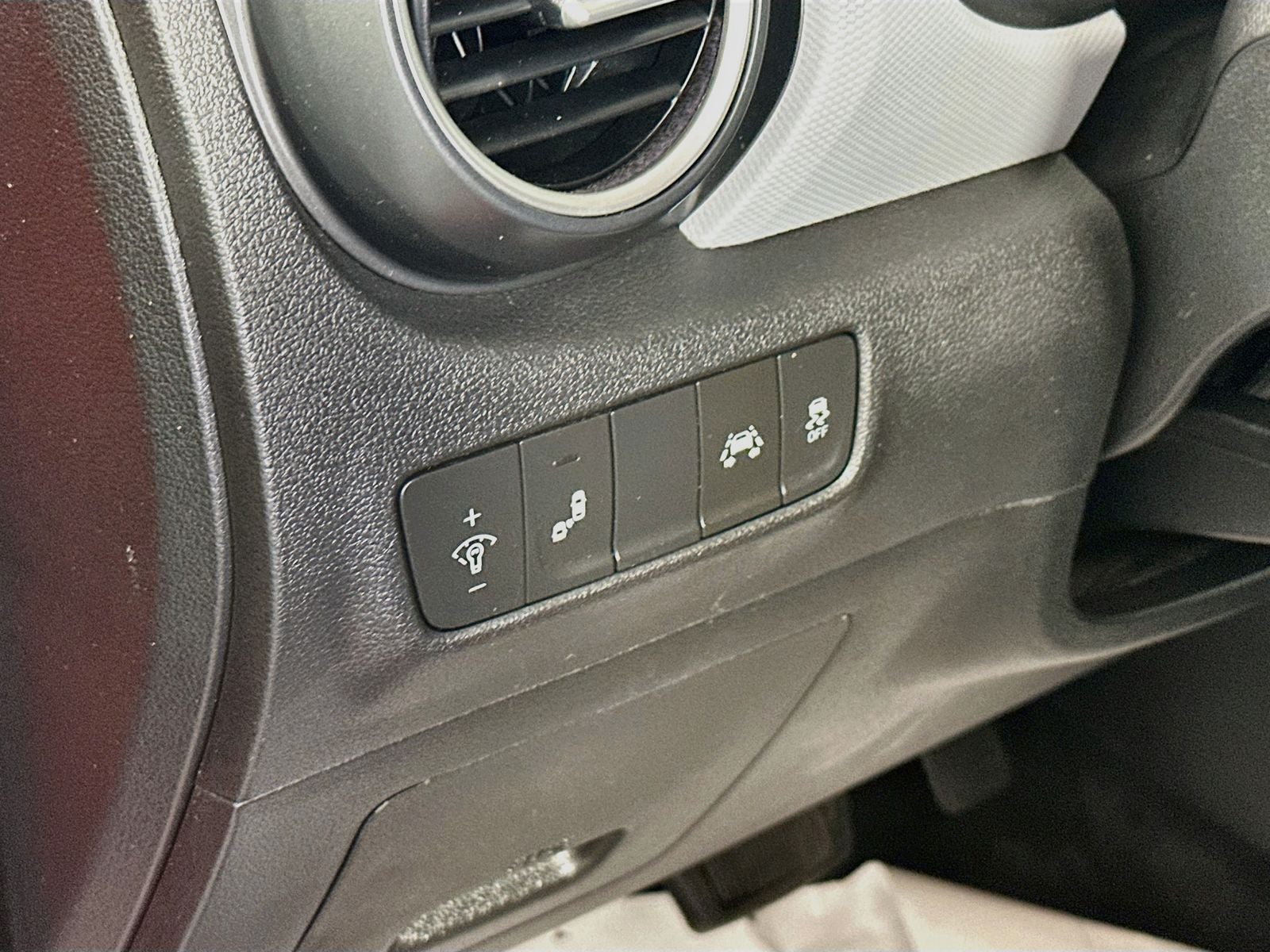 2020 Hyundai Kona SEL Plus