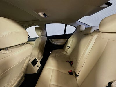 2018 BMW 3 Series 320i