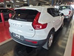2020 Volvo XC40 Momentum