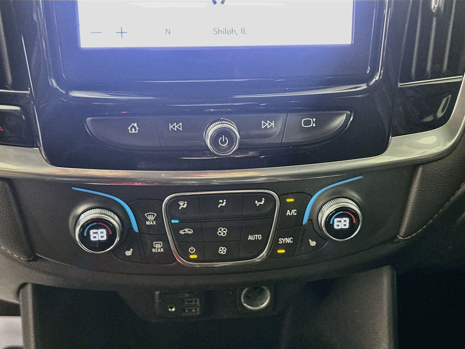 2020 Chevrolet Traverse RS