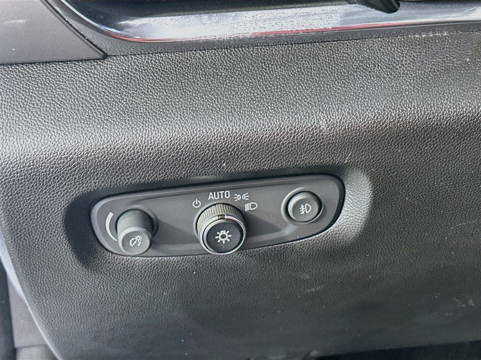 2018 Chevrolet Traverse LT Cloth w/1LT