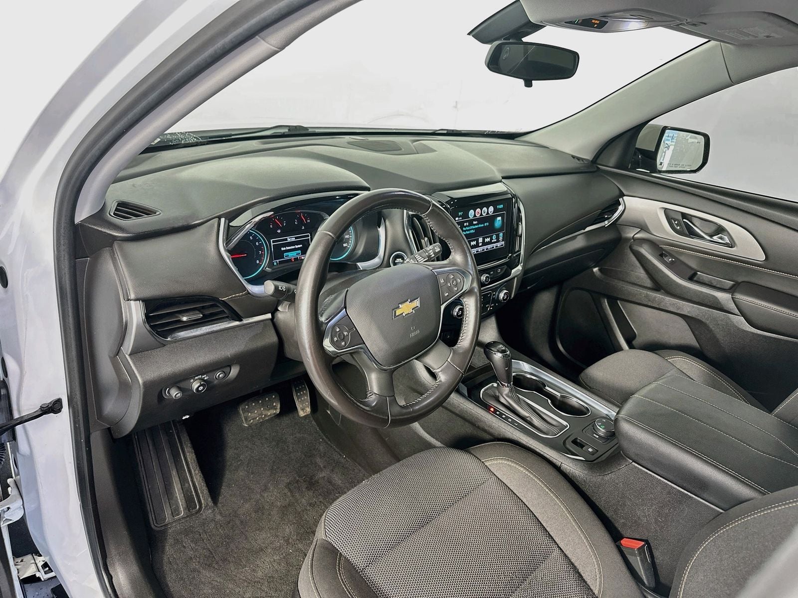 2018 Chevrolet Traverse LT Cloth w/1LT