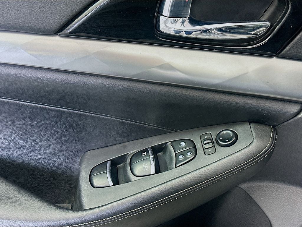 2021 Nissan Maxima SV