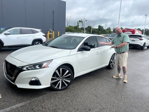 2022 Nissan Altima 2.5 SR