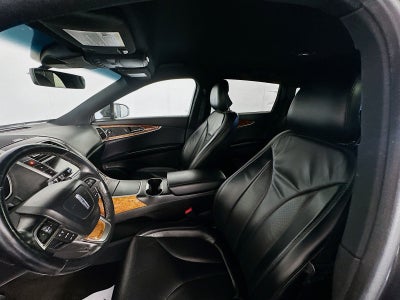 2019 Lincoln Nautilus Select