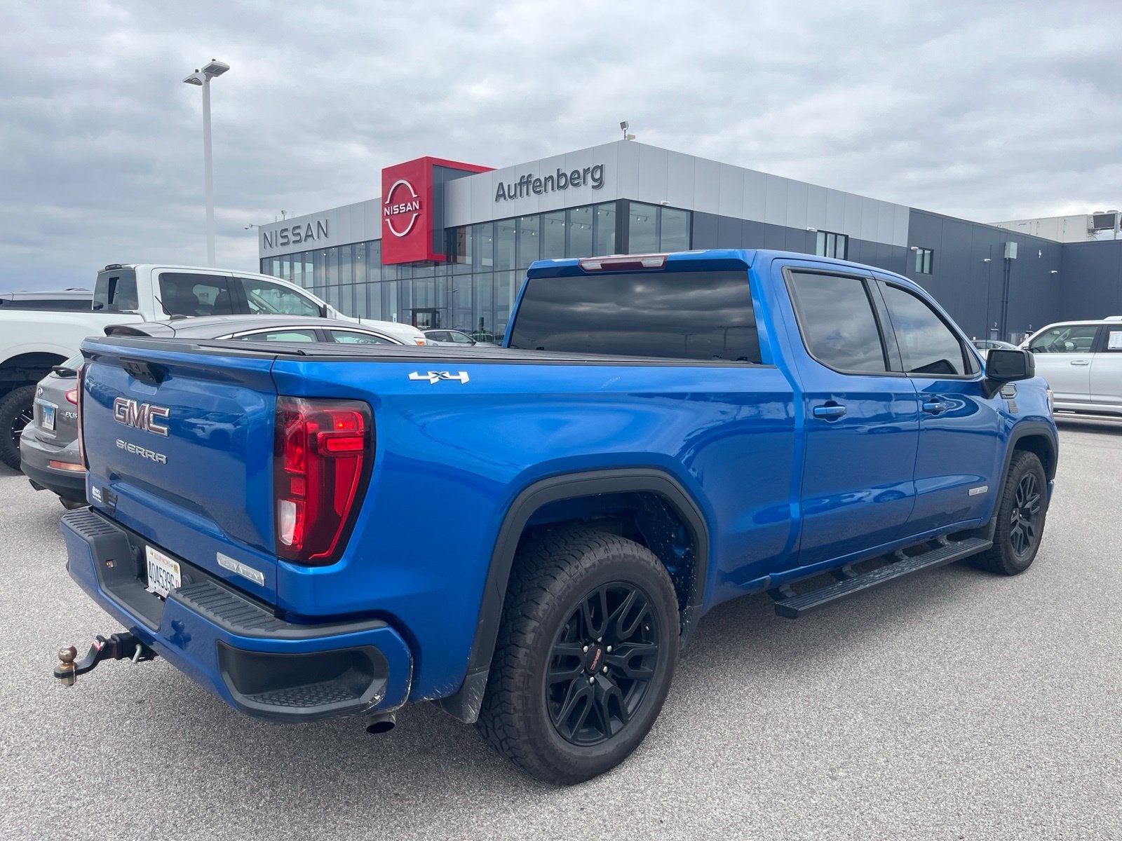 2023 GMC Sierra 1500 Elevation