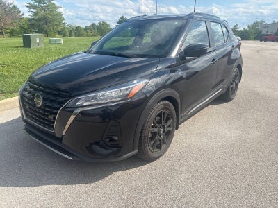 2021 Nissan Kicks SR