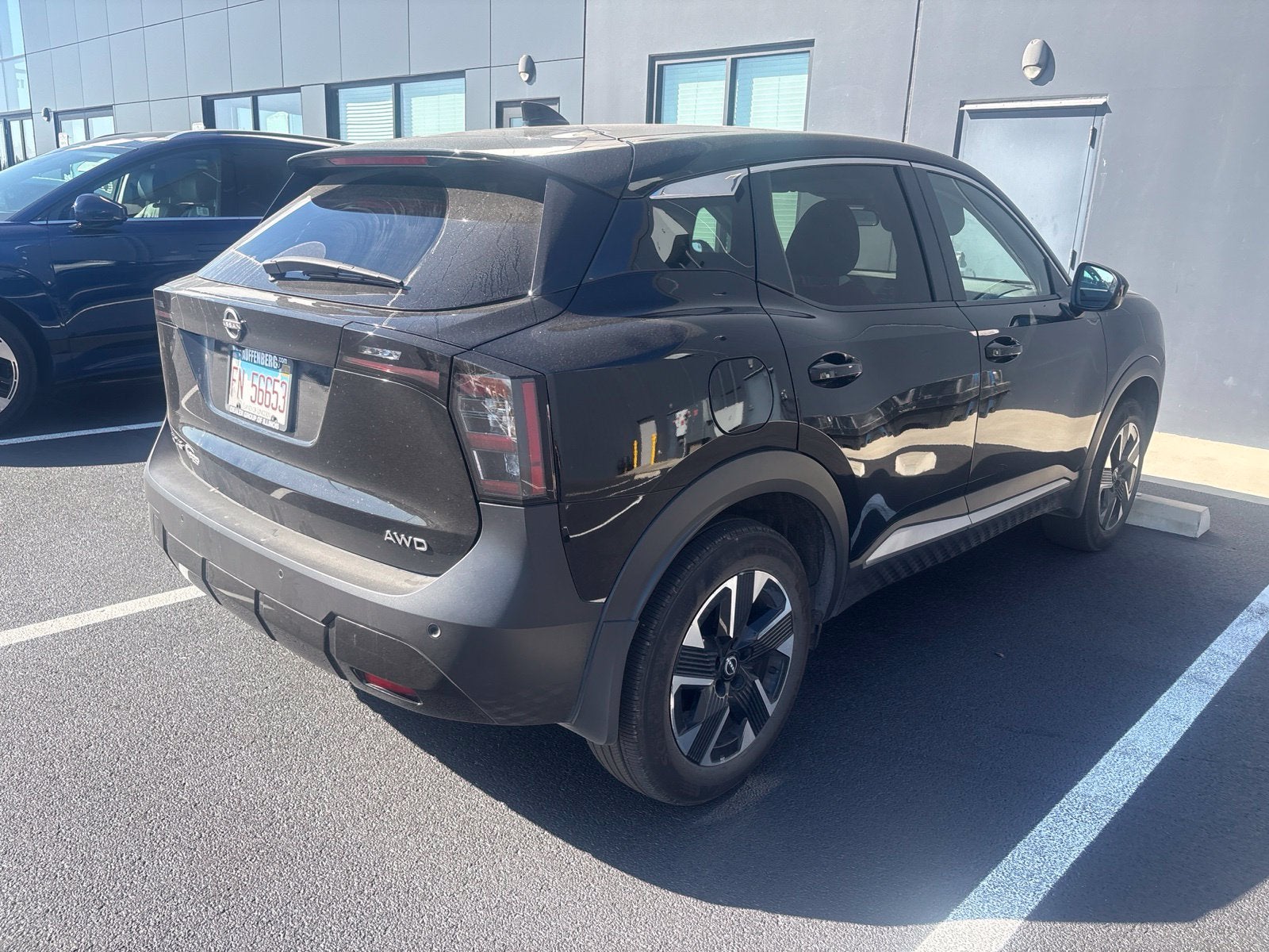 2025 Nissan Kicks SV