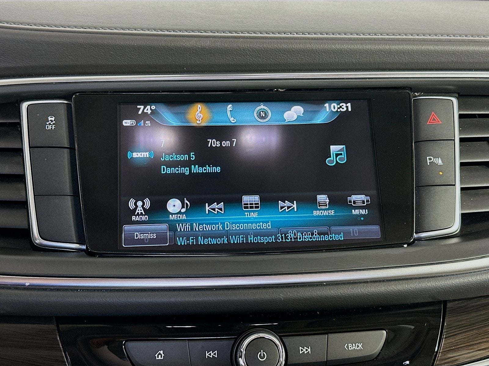 2018 Buick Enclave Essence