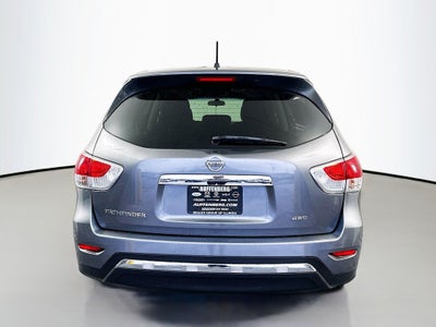 2015 Nissan Pathfinder S