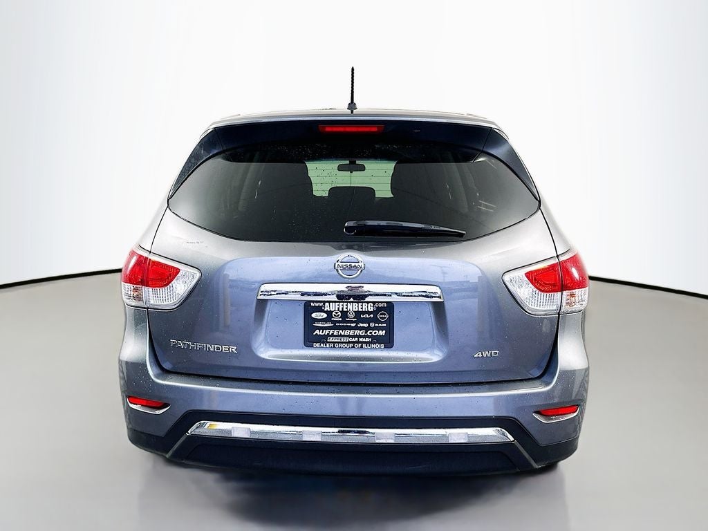 2015 Nissan Pathfinder S