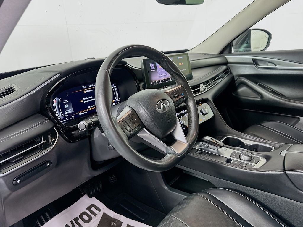 2023 INFINITI QX60 LUXE
