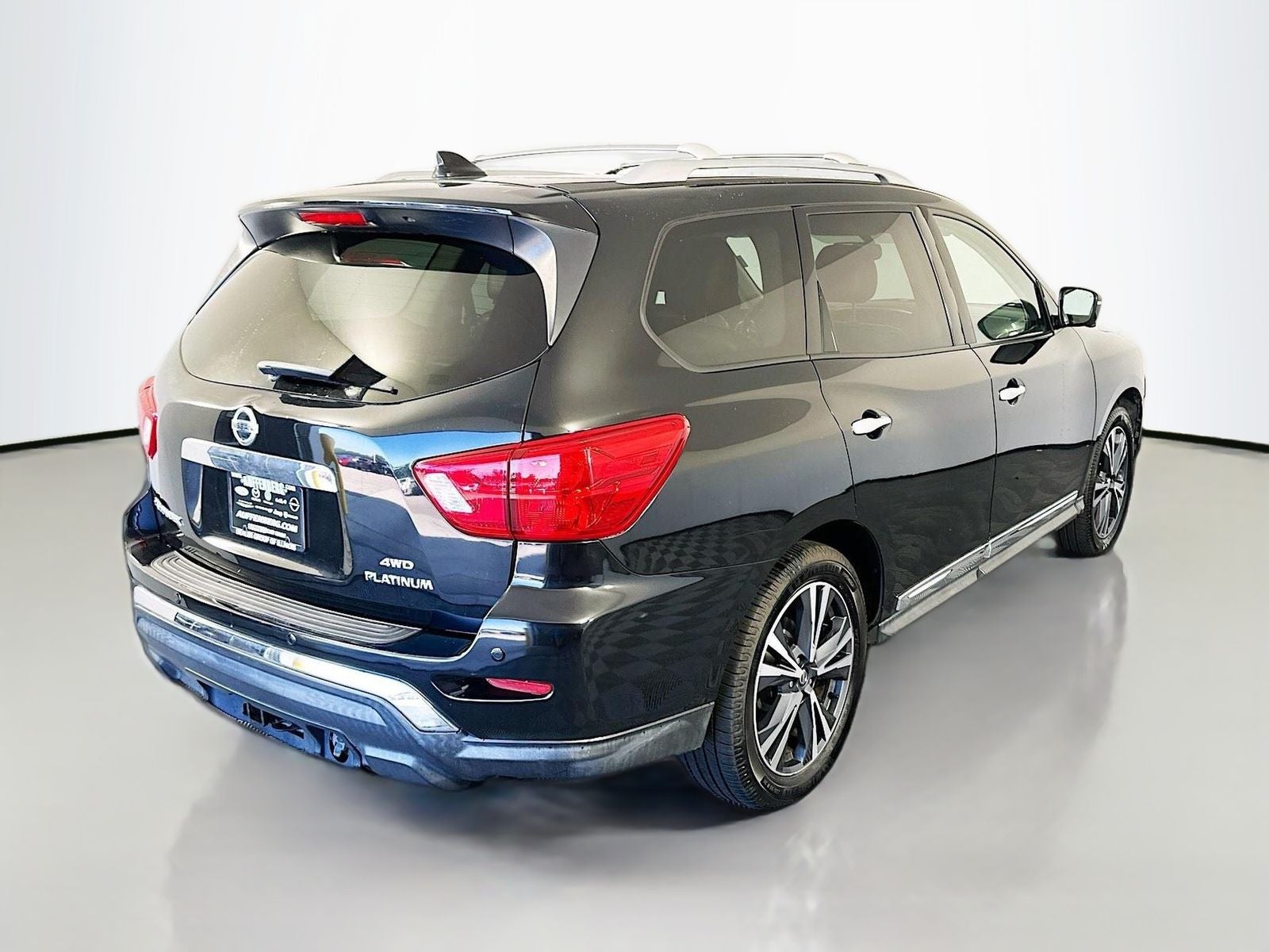 2020 Nissan Pathfinder Platinum