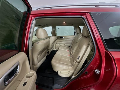 2018 Nissan Pathfinder SL