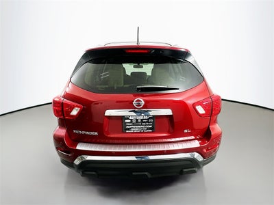 2018 Nissan Pathfinder SL