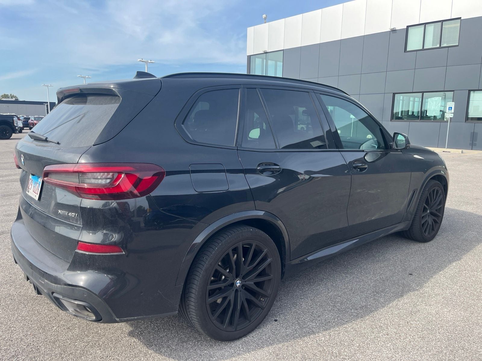 2023 BMW X5 xDrive40i