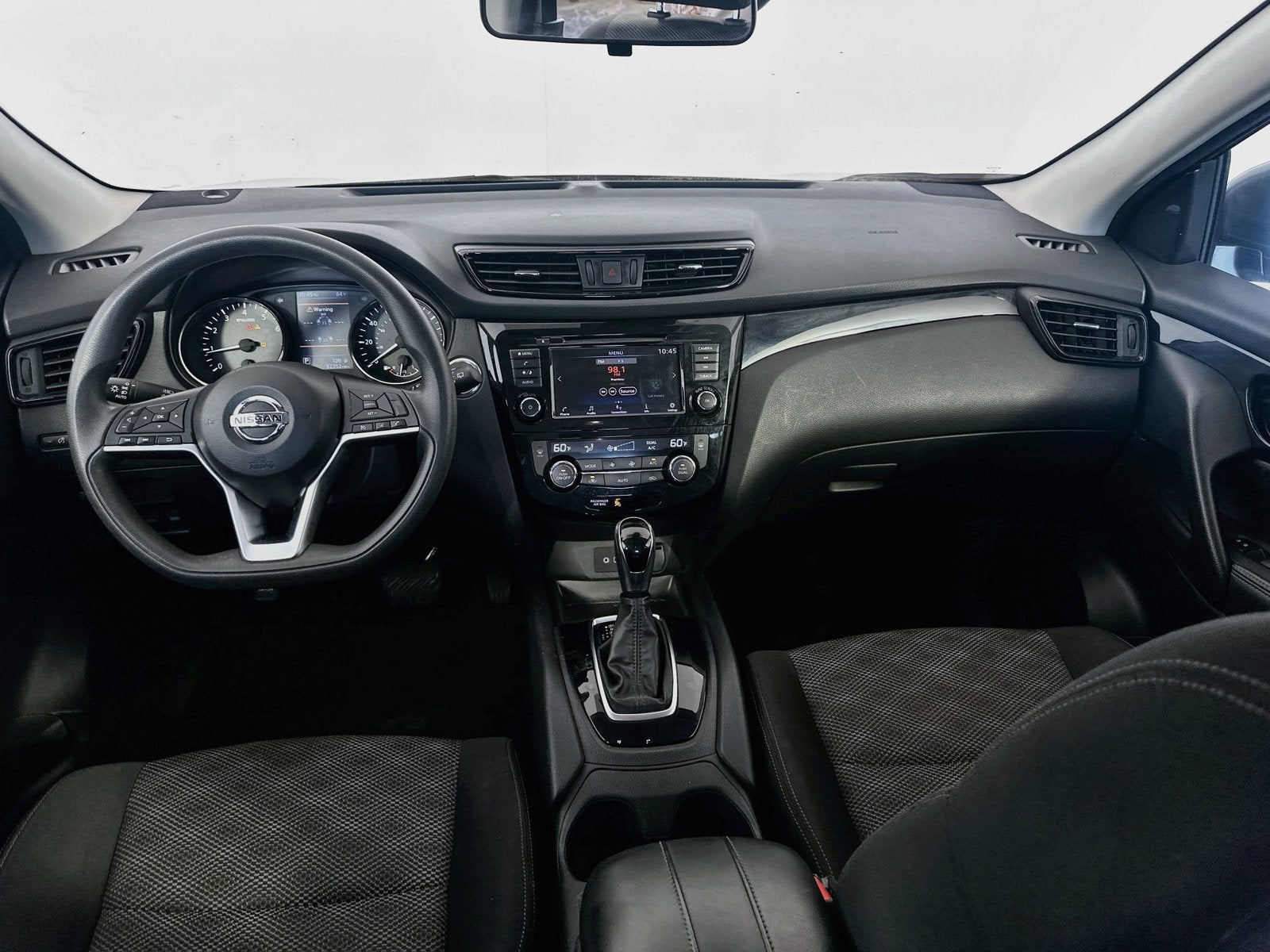 2020 Nissan Rogue Sport SV