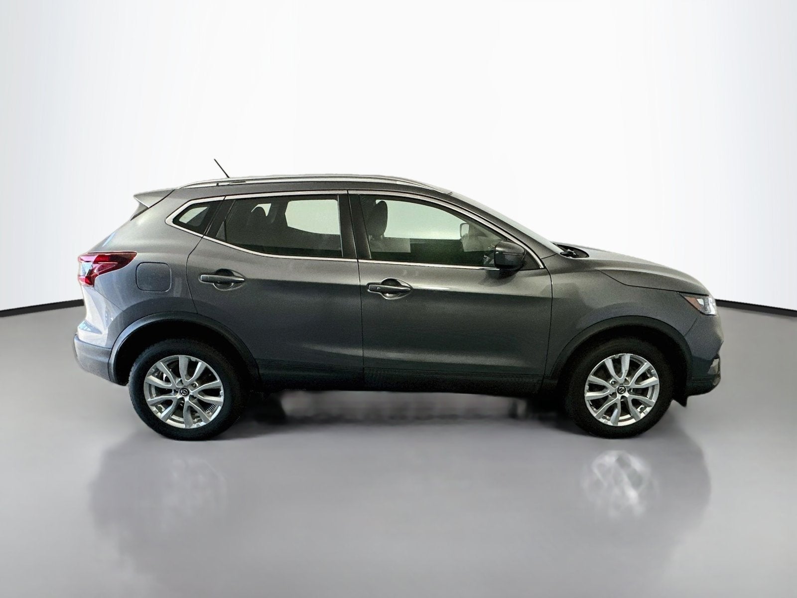 2020 Nissan Rogue Sport SV