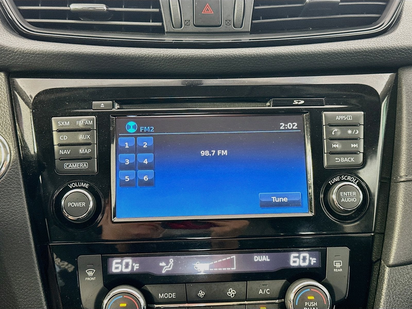 2017 Nissan Rogue SV