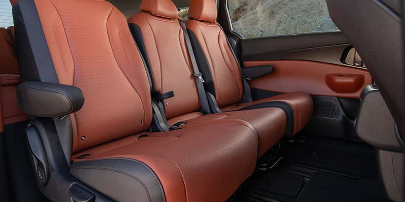 2026 kia Carnival seat belts